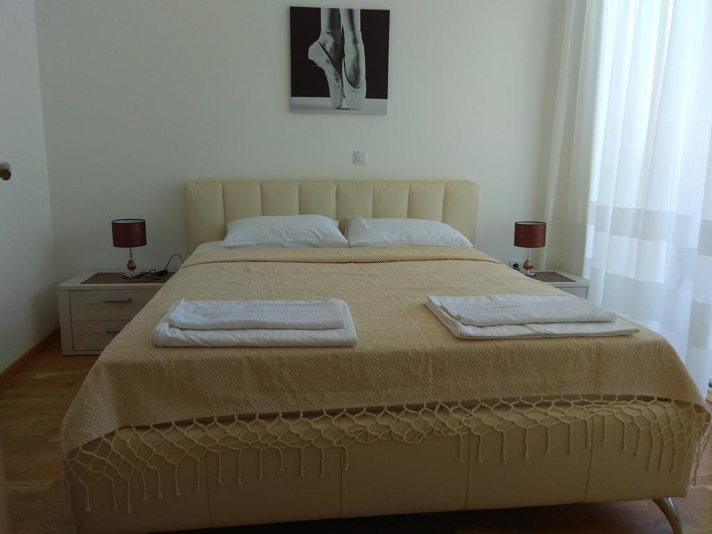 Apartments Lora Bokeljske Brigade Budva Kültér fotó