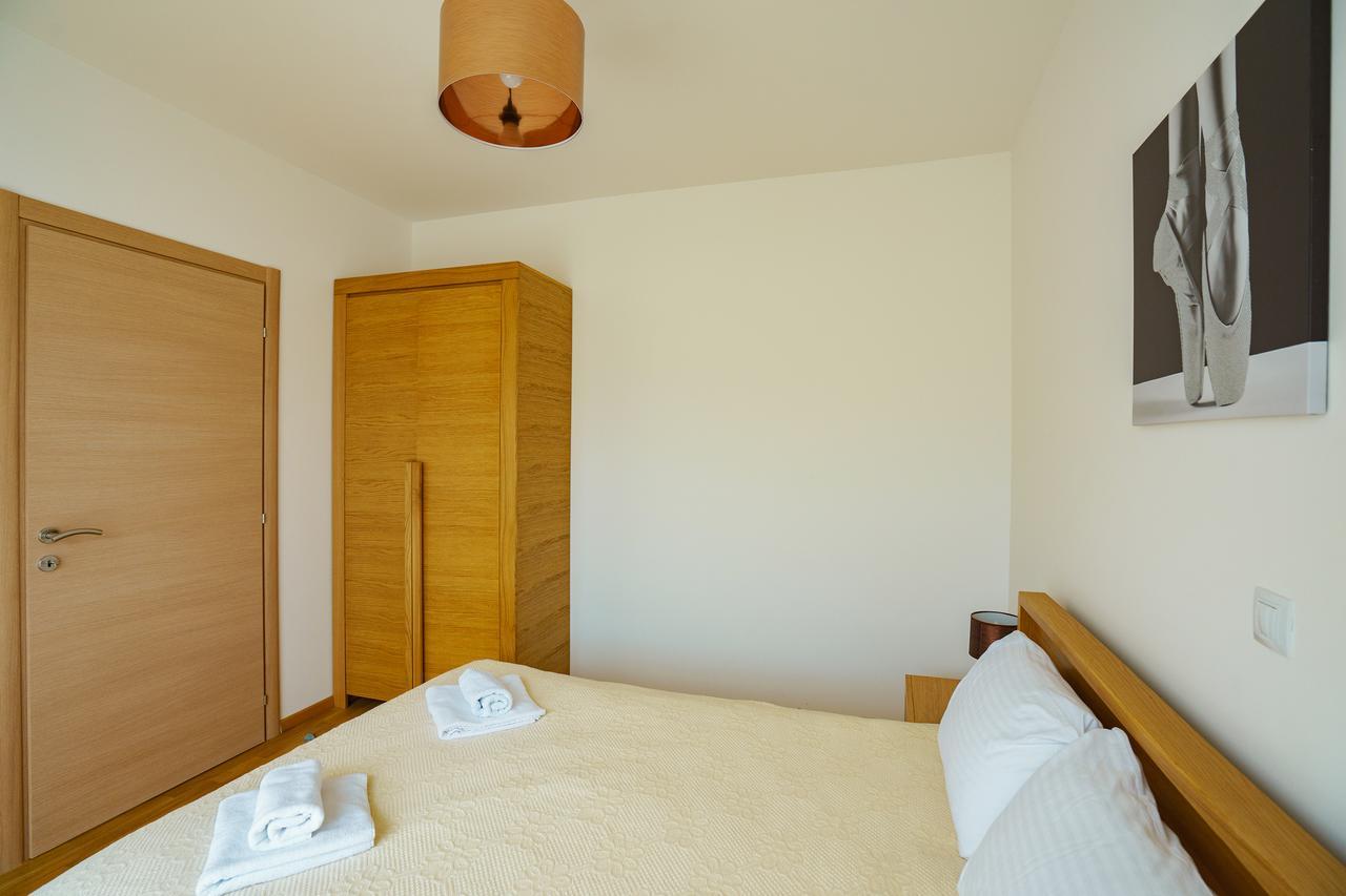Apartments Lora Bokeljske Brigade Budva Kültér fotó